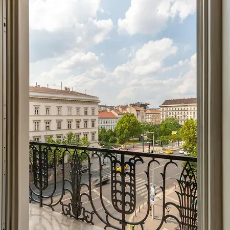 شقة Benucci Private Balcony